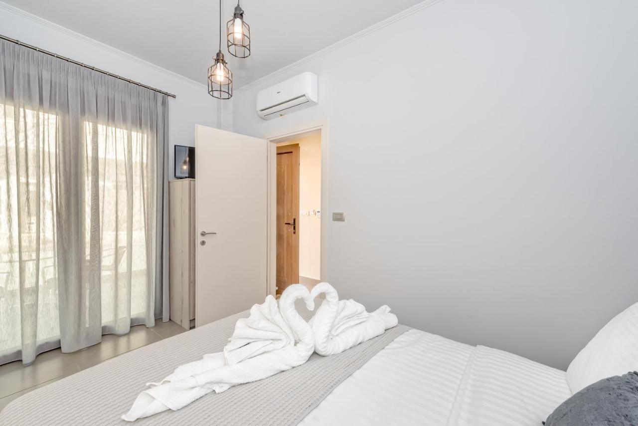 Seaview Apartment SUNRISE Near To Falassarna Beach Kolimvarion Exteriör bild